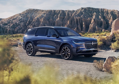 A 2024 Lincoln Nautilus® SUV is parked in a desert national park. | Evergreen Lincoln in Issaquah WA