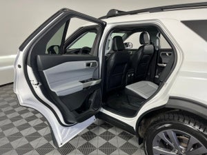 2021 Ford Explorer XLT 4WD